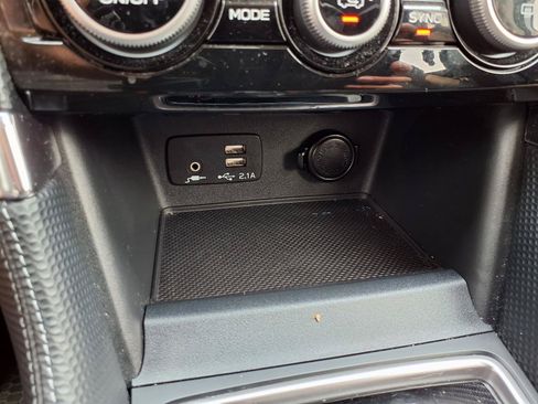 Used 2024 Subaru Forester Limited w/ POP Package 3 AWD/4WD image 9