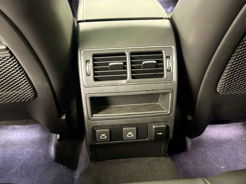 Certified 2025 Jaguar F-PACE R-Dynamic S AWD/4WD image 25