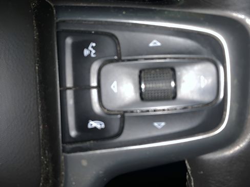 Used 2020 Chevrolet Silverado 2500 LTZ w/ LTZ Plus Package image 12