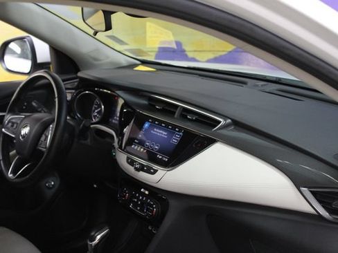 Used 2022 Buick Encore GX Select w/ Experience Buick Package AWD/4WD image 12