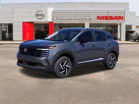 New 2026 Nissan Kicks SV w/ SV Premium Package FWD image 7
