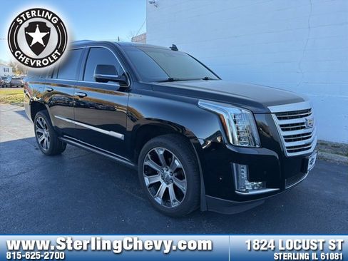 Used 2019 Cadillac Escalade Platinum image 7
