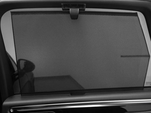 Used 2025 Porsche Macan Turbo image 28