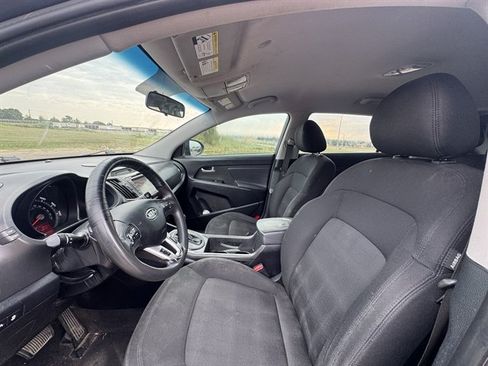 Used 2011 Kia Sportage LX w/ Convenience Pkg AWD/4WD image 5
