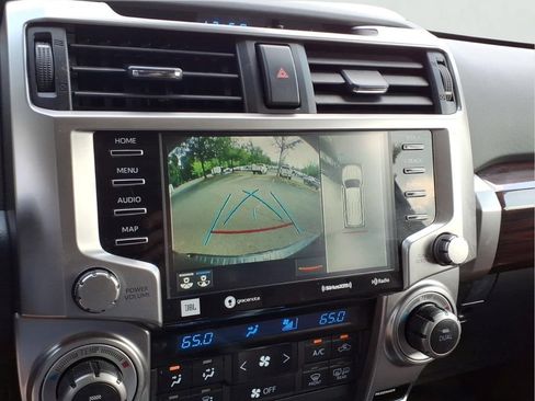 Used 2023 Toyota 4Runner Limited AWD/4WD image 5