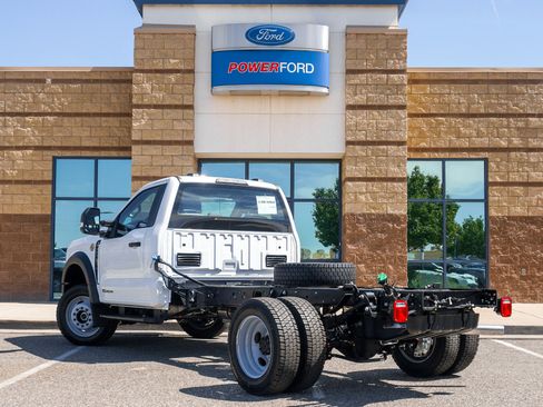 New 2026 Ford F550 4x4 Regular Cab Super Duty image 8