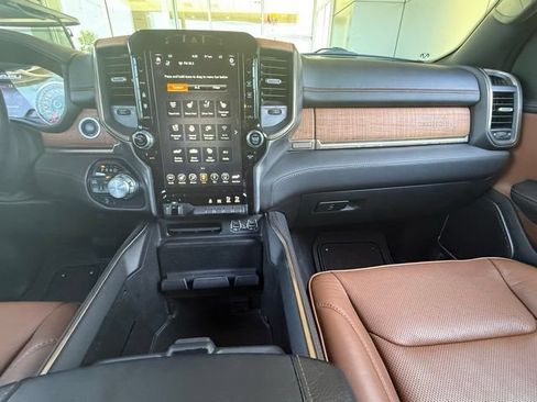 Used 2021 RAM 1500 Limited w/ Body Color Bumper Group AWD/4WD image 22
