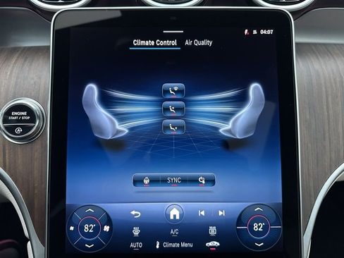 Used 2026 Mercedes-Benz GLC 300 GLC 300 image 23