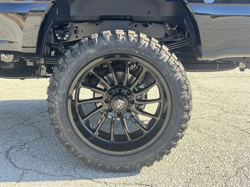 New 2026 Ford F350 Lariat w/ Black Appearance Package image 41