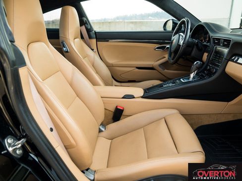Used 2014 Porsche 911 Turbo S image 22