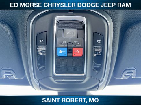 Used 2023 Jeep Wagoneer 4WD image 16