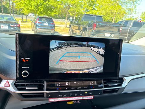 New 2026 Toyota Sienna XLE image 20