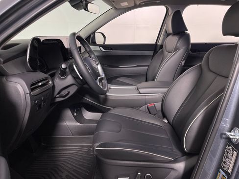 Certified 2025 Hyundai Palisade XRT FWD image 12