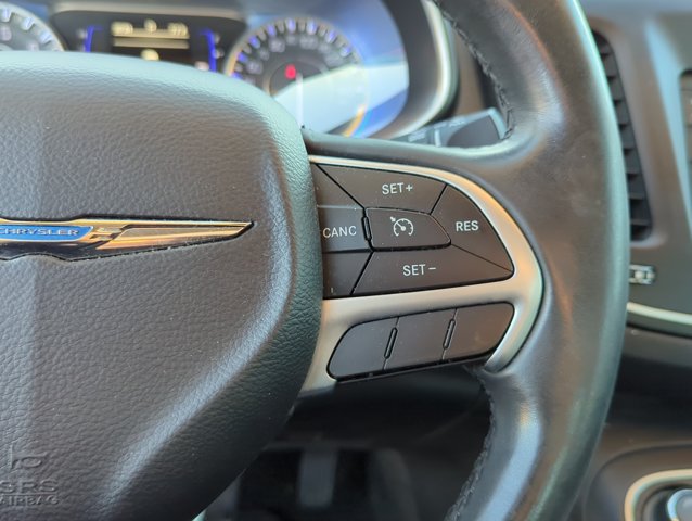 Used 2015 Chrysler 200 Limited w/ Convenience Group FWD image 13