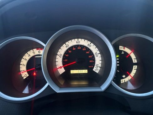 Used 2013 Toyota Tacoma 4x4 Access Cab V6 image 22