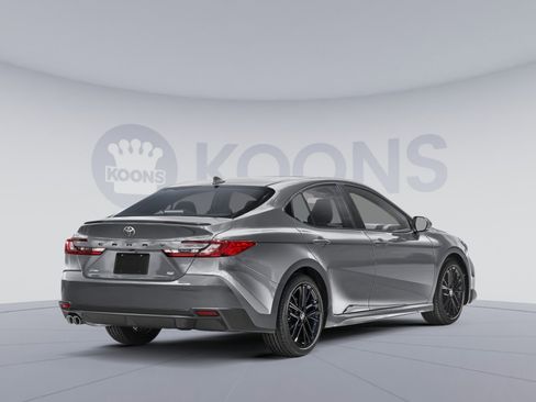 New 2026 Toyota Camry SE w/ Convenience Package image 2