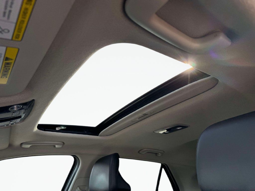 Certified 2025 Kia Niro Wave w/ Wave Preserve Package FWD image 21