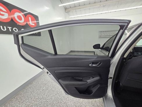 Used 2020 Nissan Altima 2.5 S FWD image 28