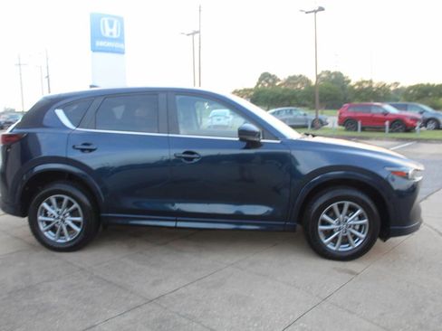Used 2024 MAZDA CX-5 AWD 2.5 S w/ Select Package image 4