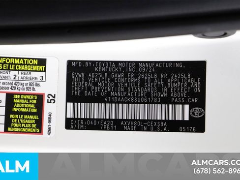 Used 2025 Toyota Camry SE image 57