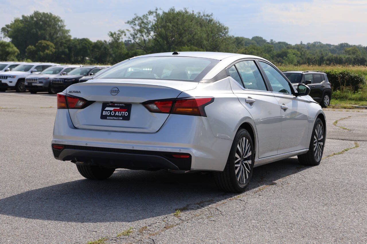 Used 2026 Nissan Altima 2.5 SV FWD image 9