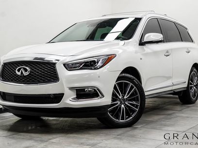 Used 2019 INFINITI QX60 Luxe w/ Sensory Package