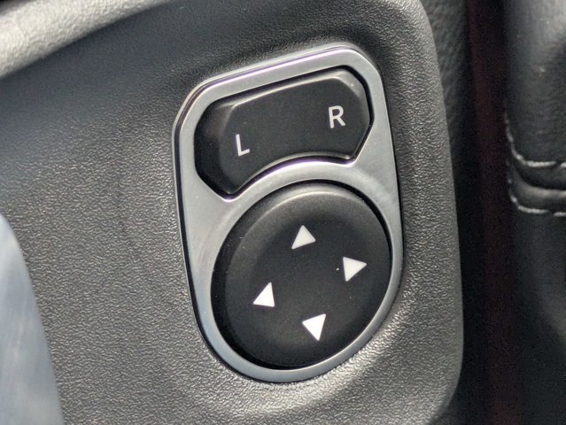 Certified 2026 Jeep Wrangler Unlimited Sahara AWD/4WD image 24