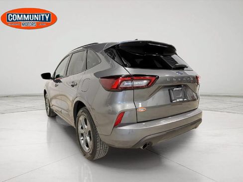 Used 2024 Ford Escape ST-Line AWD/4WD image 5
