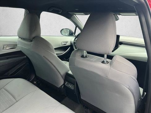 Used 2024 Toyota Corolla SE image 19