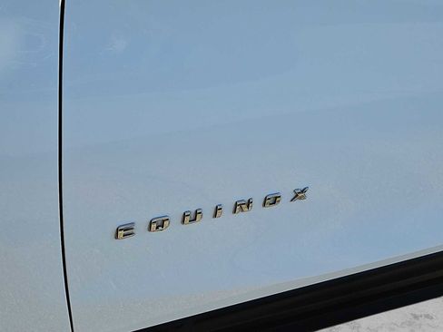 Used 2023 Chevrolet Equinox LT image 11