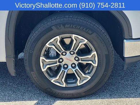 Used 2025 GMC Sierra 1500 SLT AWD/4WD image 37