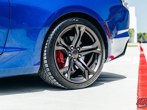 Used 2019 Chevrolet Camaro SS RWD image 60