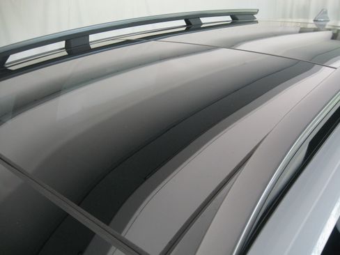 Certified 2023 Kia Sorento X-Line EX image 24