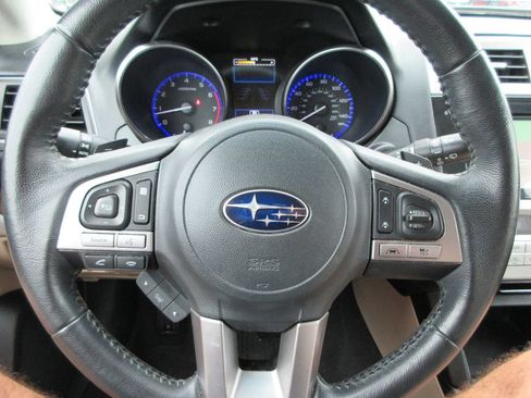 Used 2016 Subaru Outback 2.5i Limited AWD/4WD image 26