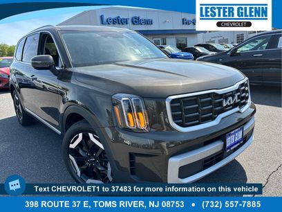 Used 2024 Kia Telluride S w/ S Sunroof Package