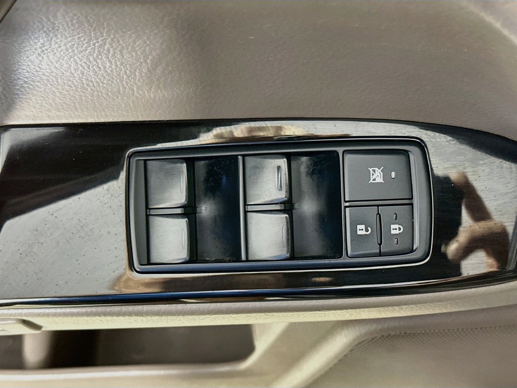 Used 2017 Lexus GX 460 w/ Navigation Package AWD/4WD image 22