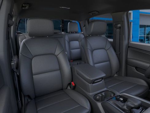 New 2025 Chevrolet Colorado LT w/ LT Convenience Package image 16