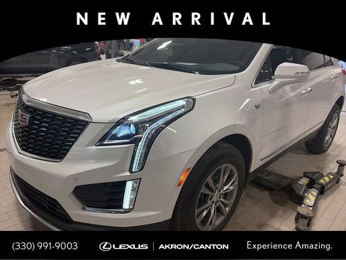 Used 2022 Cadillac XT5 Premium Luxury image 1