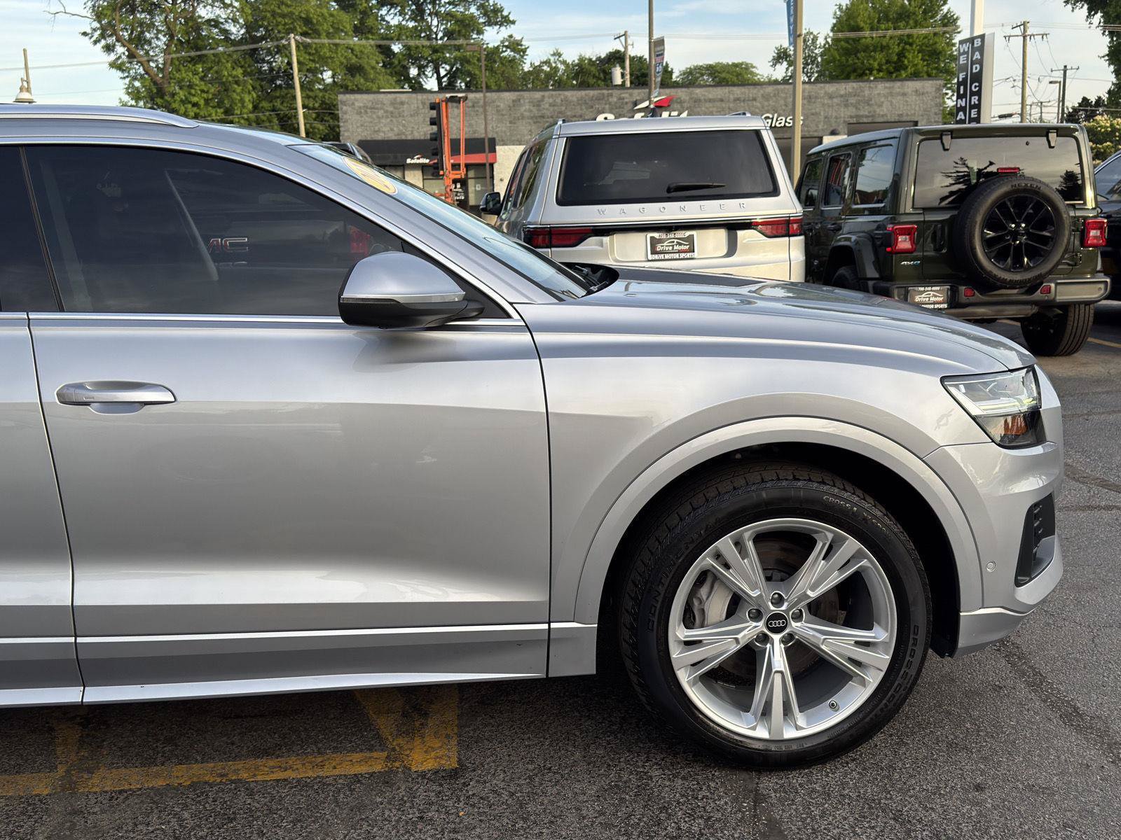Used 2022 Audi Q8 Premium Plus AWD/4WD image 12