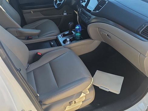 Used 2019 Honda Pilot EX-L image 5