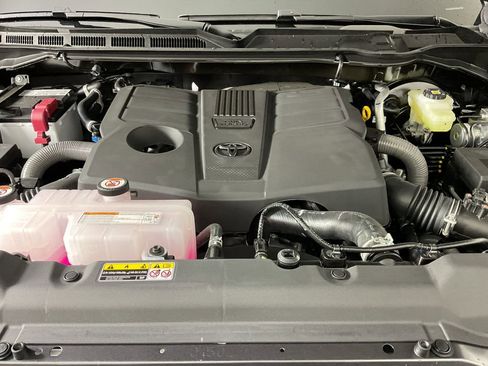 New 2026 Toyota Tundra SR5 image 25