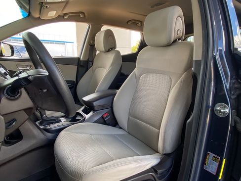 Used 2017 Hyundai Santa Fe Sport image 20