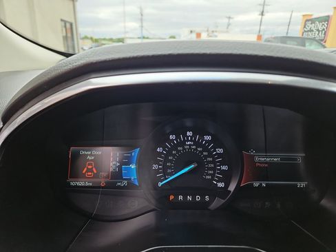 Used 2019 Ford Edge Titanium AWD/4WD image 15