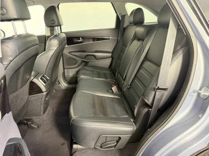 Used 2019 Kia Sorento EX AWD/4WD image 88