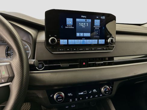 Used 2024 Mitsubishi Outlander SE Black Edition image 26