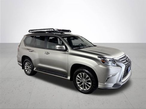 Used 2023 Lexus GX 460 Luxury w/ Sport Design Package AWD/4WD image 4