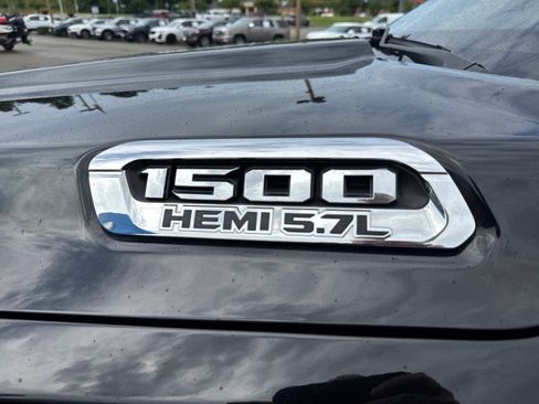 Used 2019 RAM 1500 Limited image 9