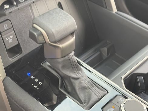 New 2026 Toyota Tundra Limited AWD/4WD image 13