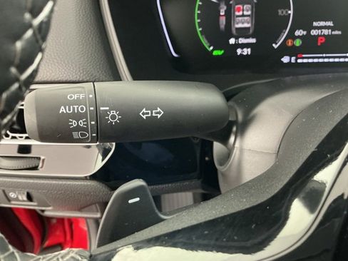 Certified 2025 Honda Civic Sport image 21