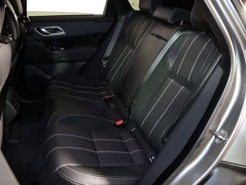 Used 2023 Land Rover Range Rover Velar R-Dynamic S image 13